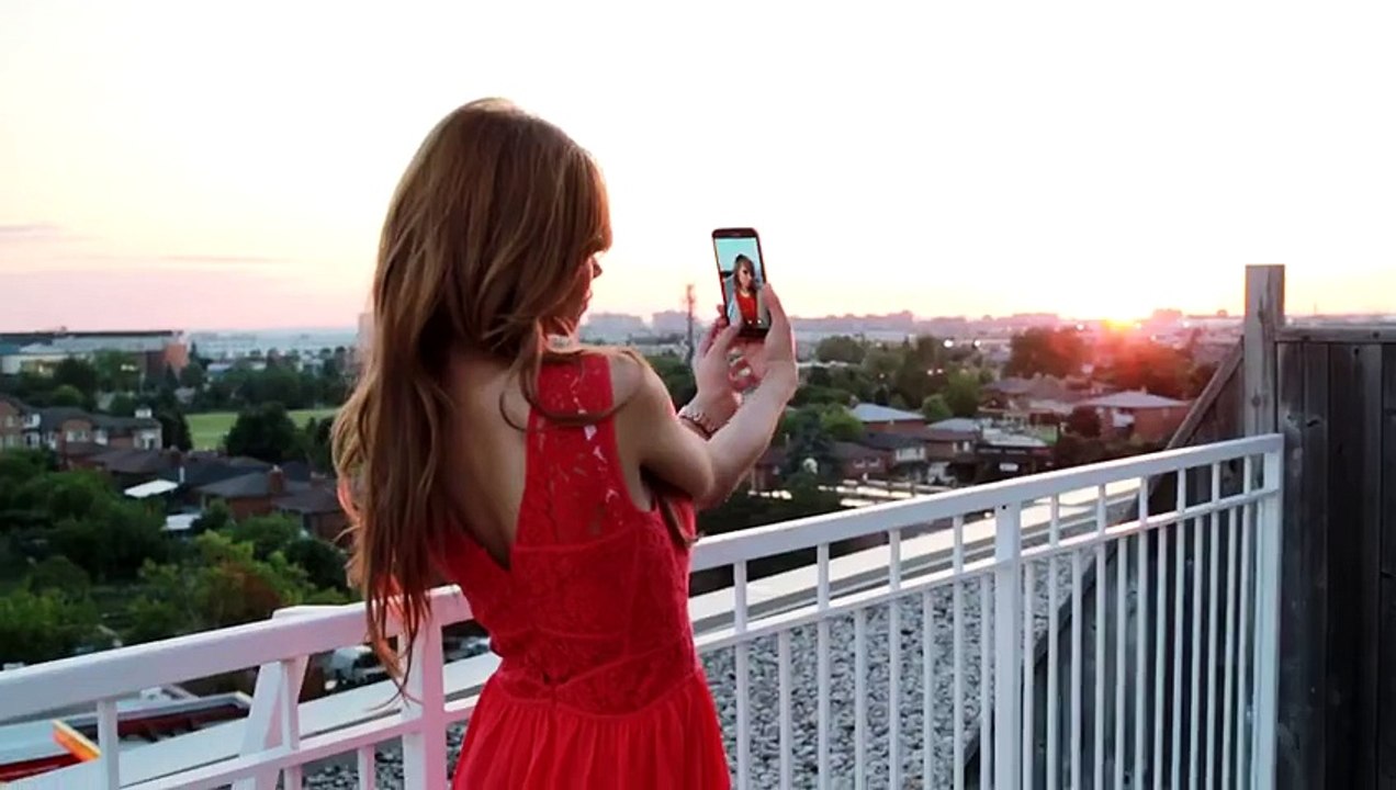 How to take the perfect selfie - 15 mind-blowing ways