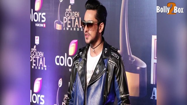 Rishabh Sinha at Colors Golden Petal Awards 2016 - Bollywood Celebs