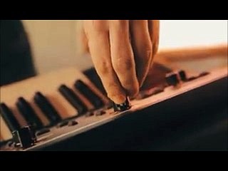 MΣ| Μύρωνας Στρατής - Νικάει το φιλί  |09.03.2016 (Official ᴴᴰvideo clip)  Greek- face