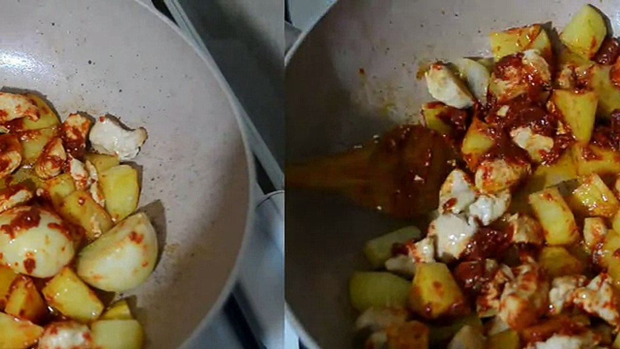 Куриная грудка с картошкой в соусе (Tavuklu Bezelye)