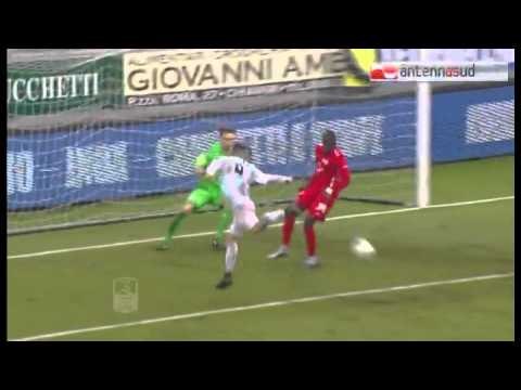 Tg Antenna Sud - I tifosi contestano il Bari, Paparesta non apre ai cinesi