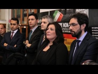 Casavatore (NA) - Intrecci politica-camorra, conferenza del M5S (08.03.16)