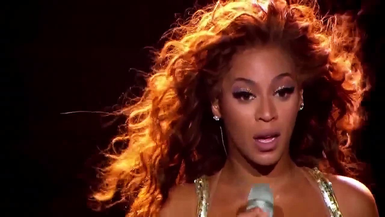 Beyonce - -Chicken Dance- on LIVE Show (Funny Video) - Video Dailymotion