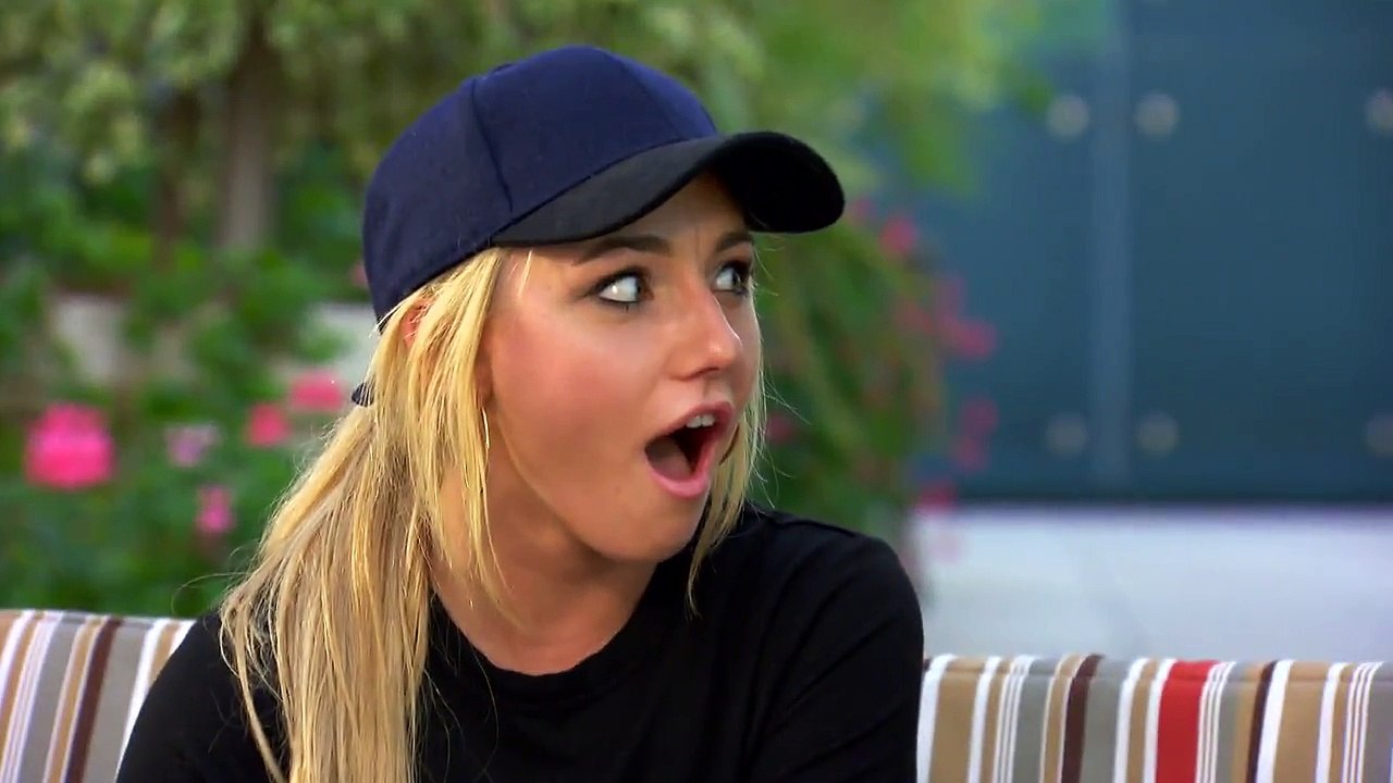 LA Clippers Dance Squad Hit the Court Tuesday | E!