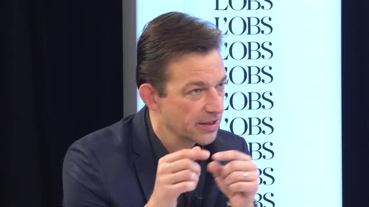 Le Clash politique Figaro-l'Obs : la jeunesse dans la rue, Hollande foutu ?