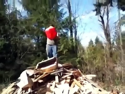 Как НЕ нужно разводить костер