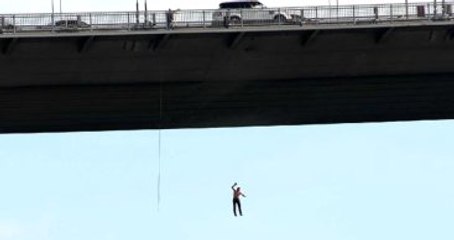 "Atla" Diyerek İntihara Teşvikten Gözaltına Alınan Kadınlar Serbest Kaldı