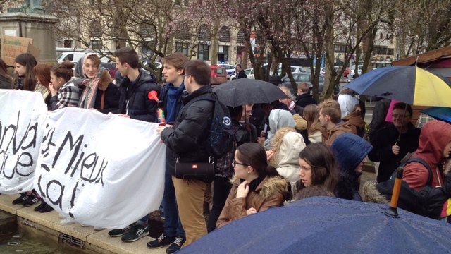 Loi travail: plus de 1000 manifestants à Laval