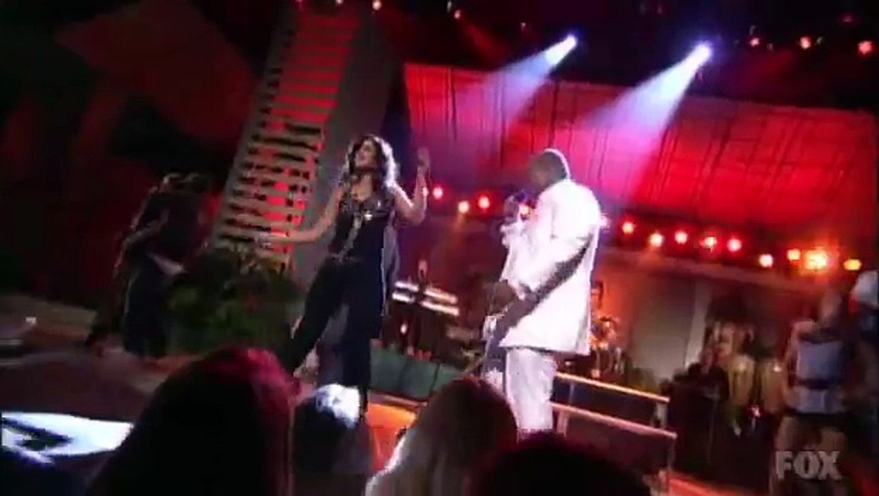 Nelly Furtado - Promiscuous (Live)