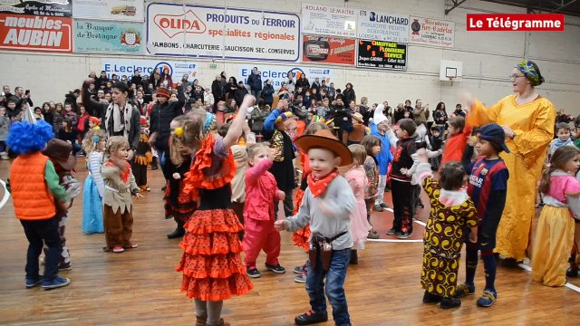 Loudéac. Ecole Sainte-Anne, le carnaval des maternelles