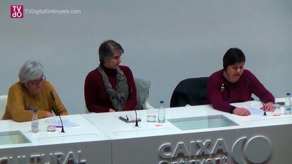 Conferència de Teresa Forcades "Dones Públiques"