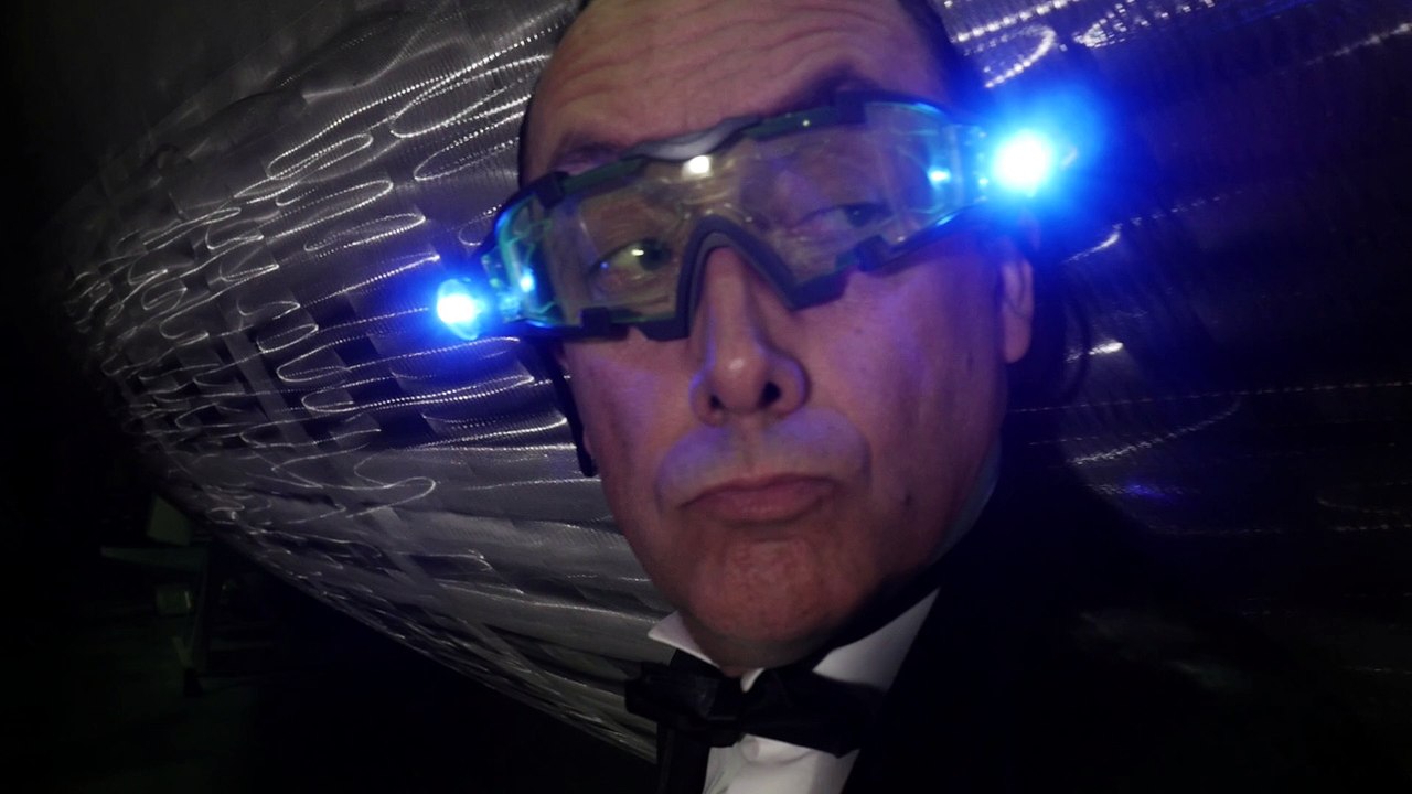 bond 002