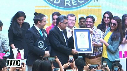Sonakshi Sinha Creates A Guinness World Record Watch Video