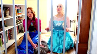 Spiderman, Frozen Elsa & Anna vs Joker! Elsa & Anna Go To JAIL! Superhero Fun in Real Life -)