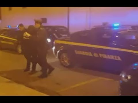 Foggia - False assunzioni per permessi di soggiorno, 24 arresti (09.03.16)