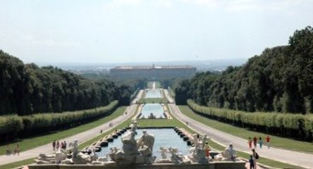 İtalyan Sarayı'nda Yıllardır 15 Euro Kirayla Oturuyorlar