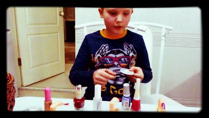 Красим ногти