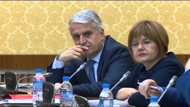 VIJOJNE NEGOCIATAT DHE BISEDIMET PER REFORMEN PD KERKON KONSENSUS E DEBAT POLITIK LAJM