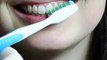 How to Brush Your Teeth the Right Way