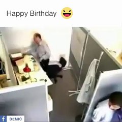 Very Very Embarrassing Moments of Happy Birth Day.................!!!!!!!!!!!!!!!