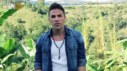 Ale Mendoza le dice "Me encantas" a sus fanáticas