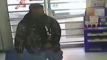 لص يفشل في سرقة متجر