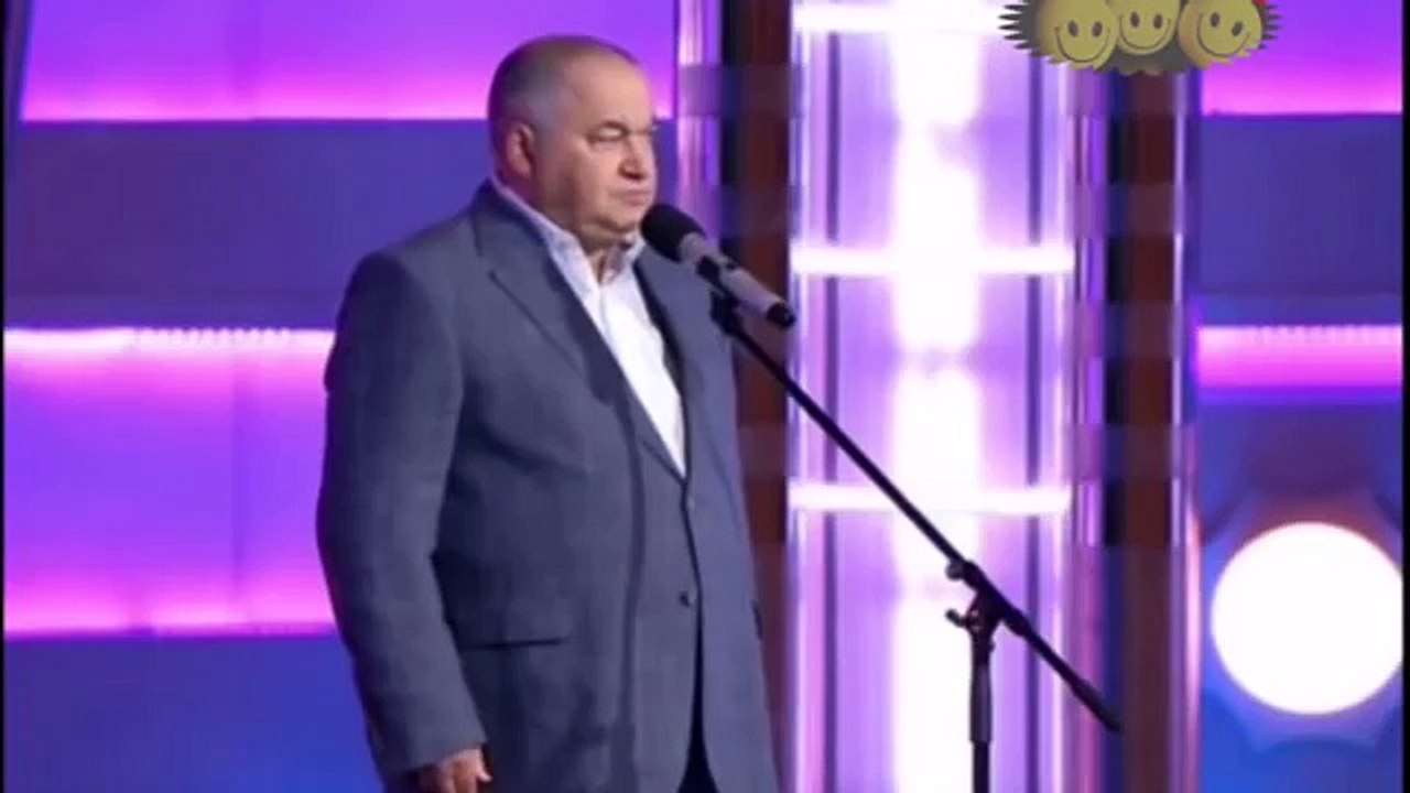 ЗАЛ ТРЯСЁТСЯ ОТ СМЕХА!!!11
