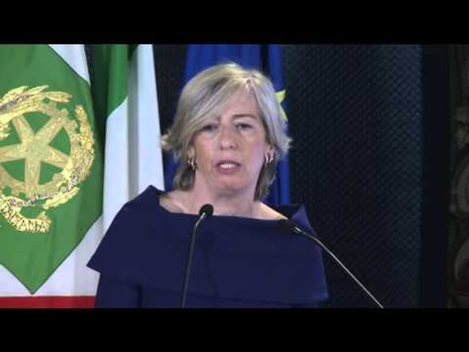 Roma - Giannini al Quirinale per la Giornata Internazionale della donna (09.03.16)