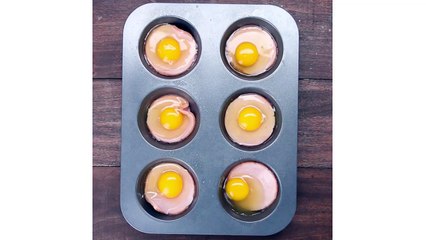 Baked Eggs Benedict Cups