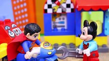 Duplo Lego Mickey Mouse Clubhouse Workshop with Superheroes Batman and Superman with Spiderman