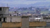 قصف على الحولة بريف حمص وأصوات اشتباكات حول المشفى الوطني
