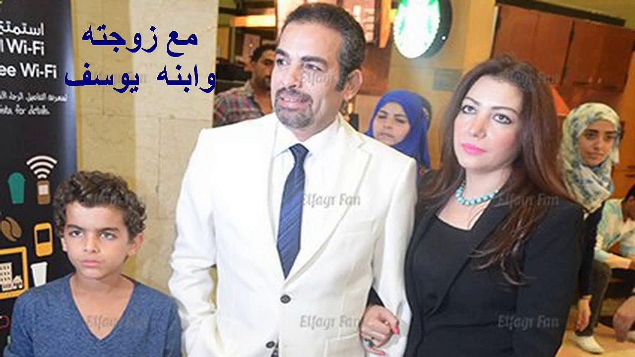 أحمد عبد العزيز وزوجته وأزمته الصحية وهل تصدق أنه قام ببيع بعض أثاث شقته ليصرف على أسرته...!!