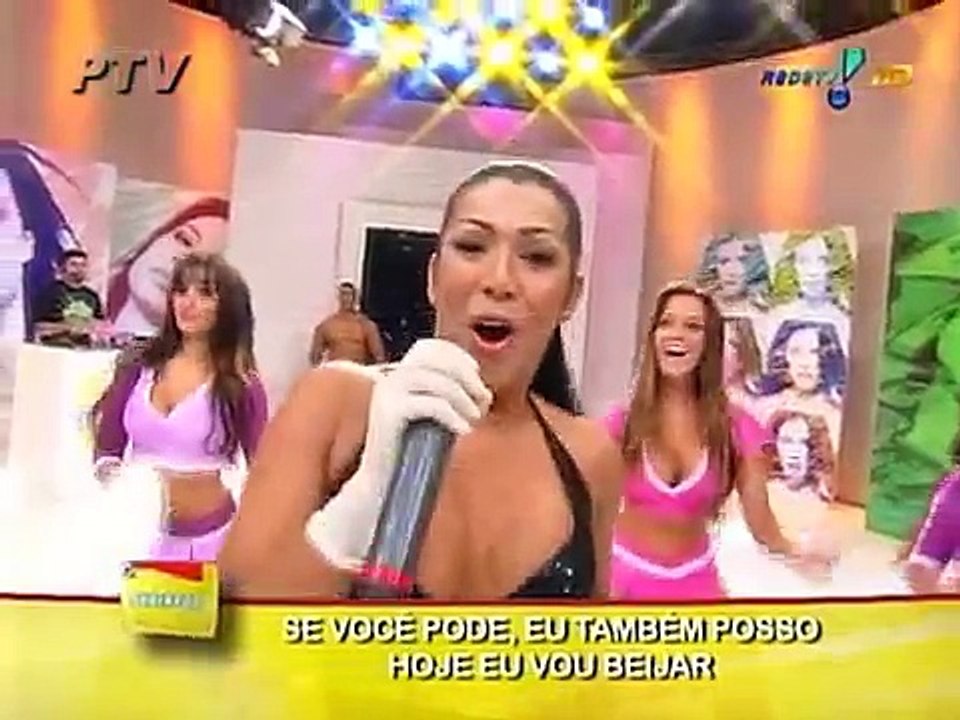 Moranguinho e Cheerleaders no Super Pop