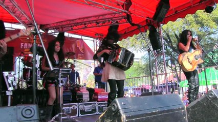 Las Fenix El Tao Tao Juana La Cubana @ Tejano Fan Fair 2013