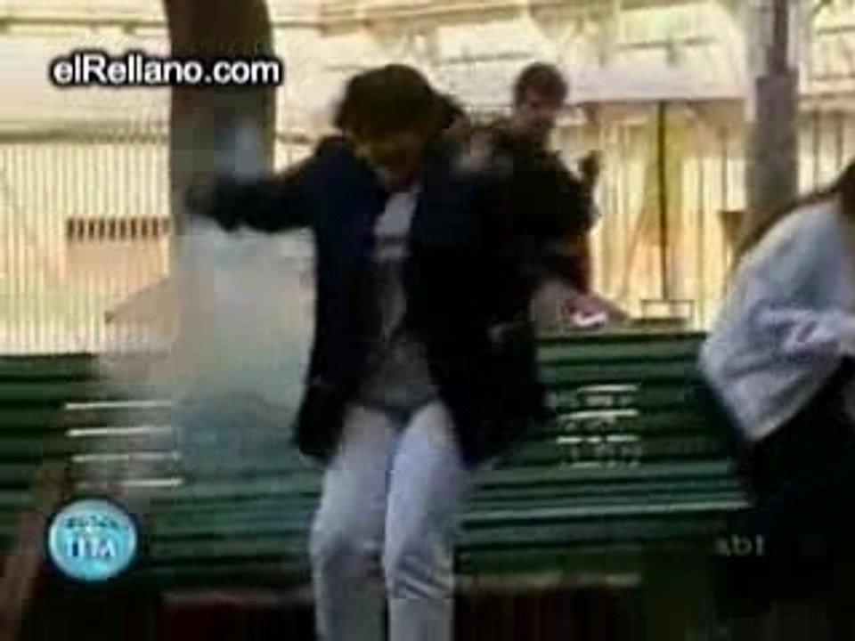 malette explosive bombe - caméra cachée