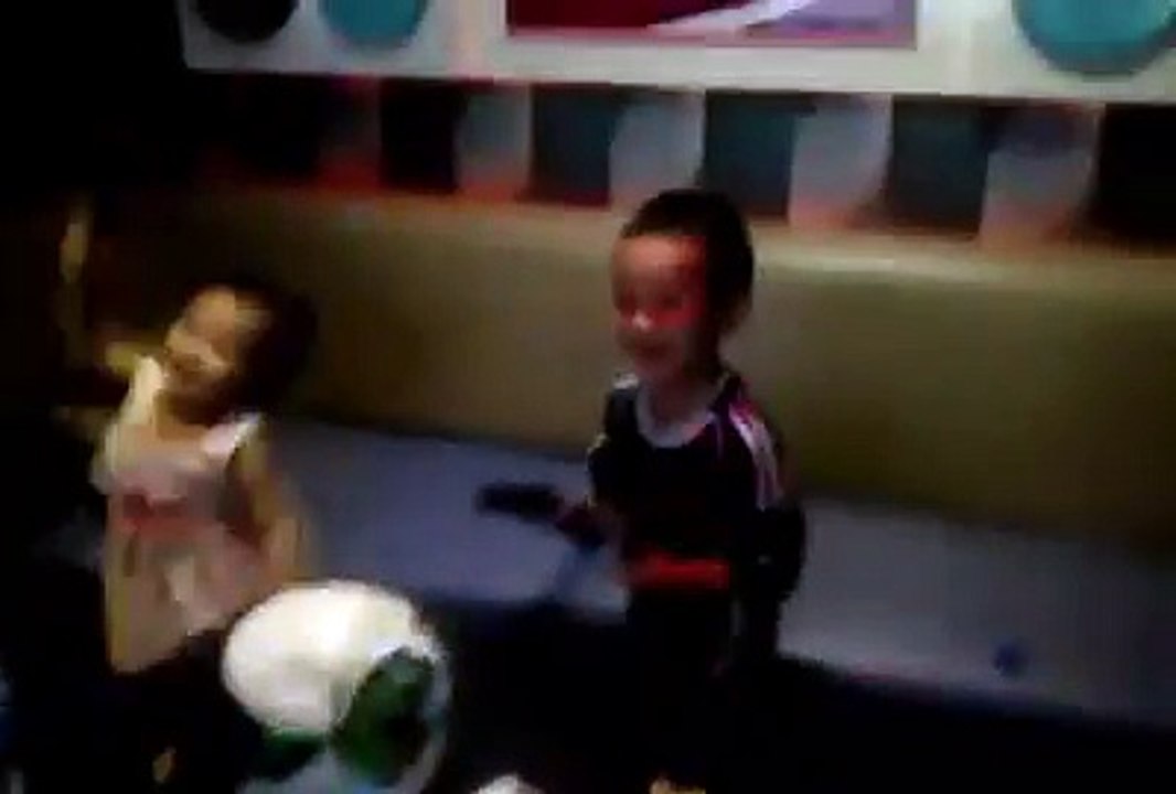 While Kid Disco