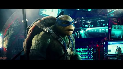 Download Video: Teenage Mutant Ninja Turtles: Out of the Shadows Official Sneak Peek #1 (2016) Megan Fox M