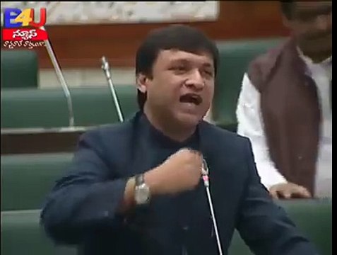 ‫ حکومت عوام کو خوش کیسے کرتی ہے ؟