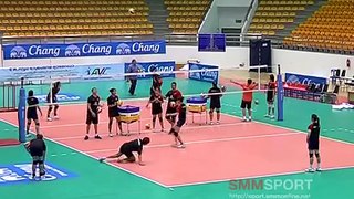 วอลเลย์บอลหญิงทีมชาติไทยซ้อม