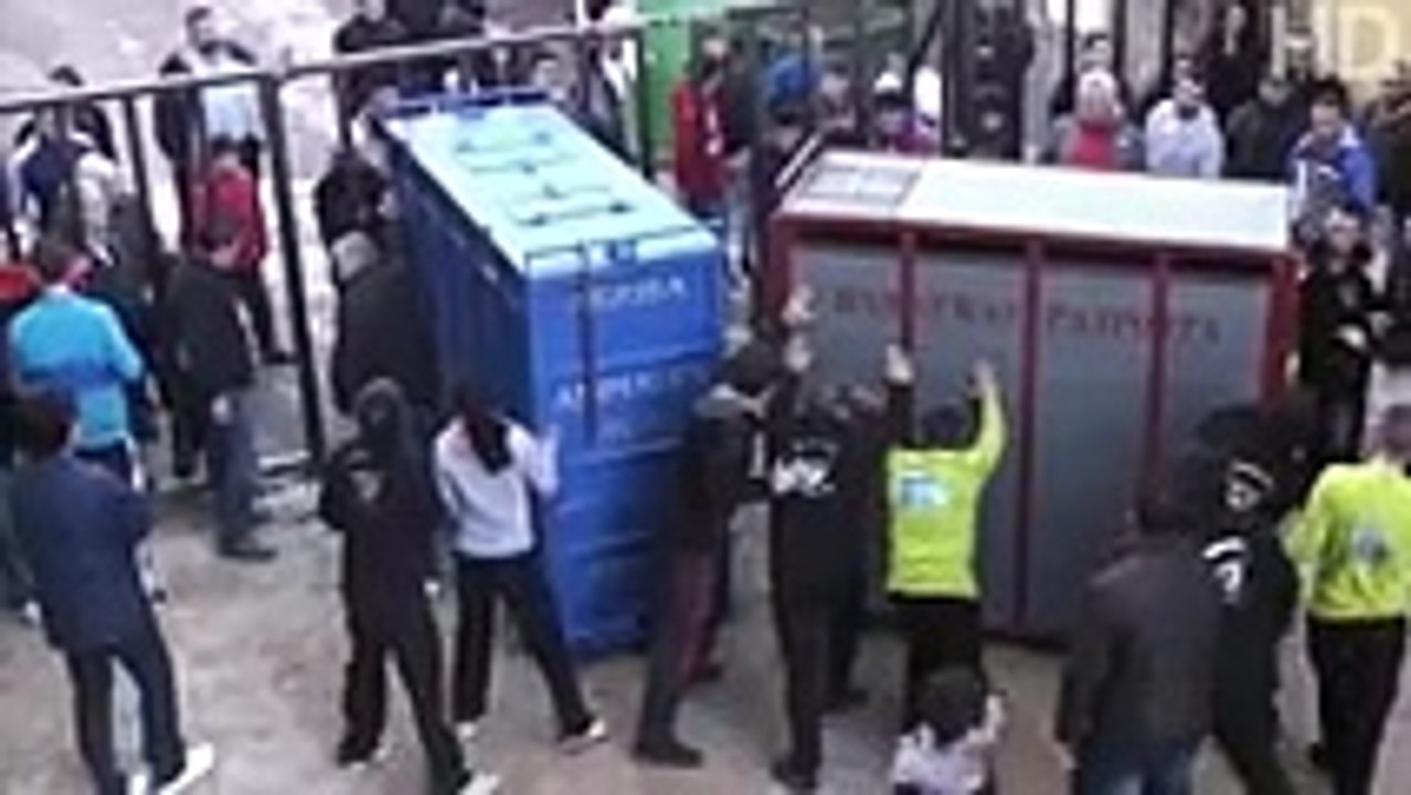 Kapak Açılınca Herkes Kaçtı.. Yok Böyle Bir Şey