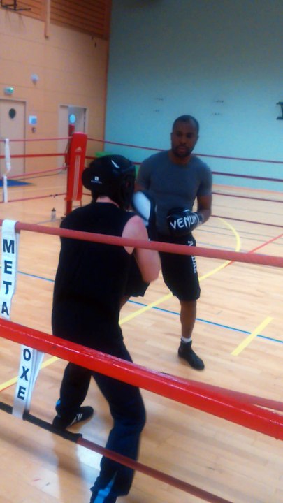 ENTRAINEMENTS BOXE ANGLAISE AU BOM