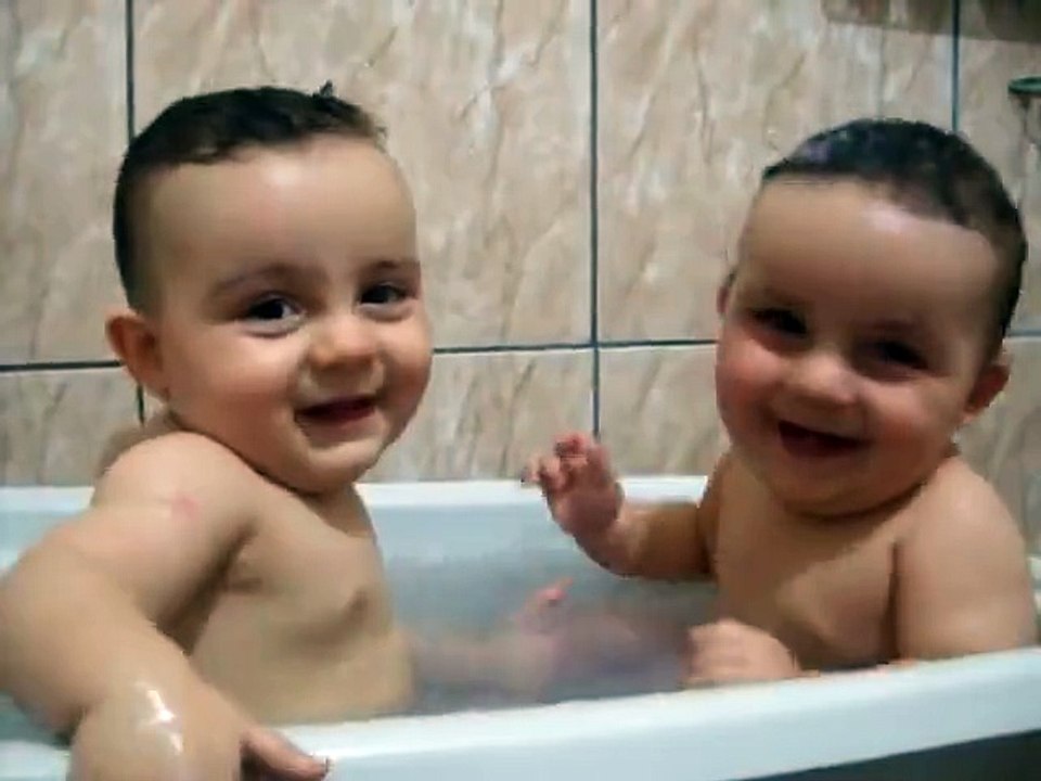 Kitnay Cuteee haan...