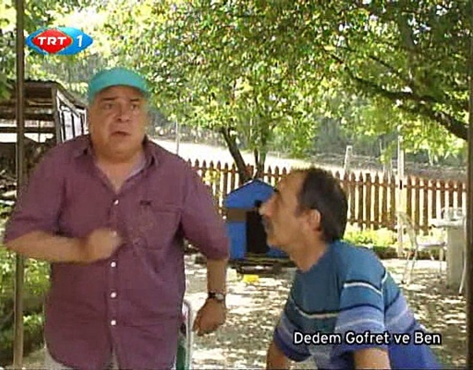 "Dedem,Gofret ve ben" Dizisi 3.bölüm FULL (TRT 1/2001) - Zeki alasya,Hazım Körmükçü,Selma Güneri