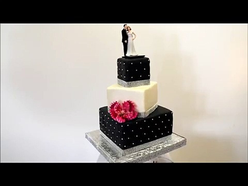 Rhinestone Wedding Cake Idea