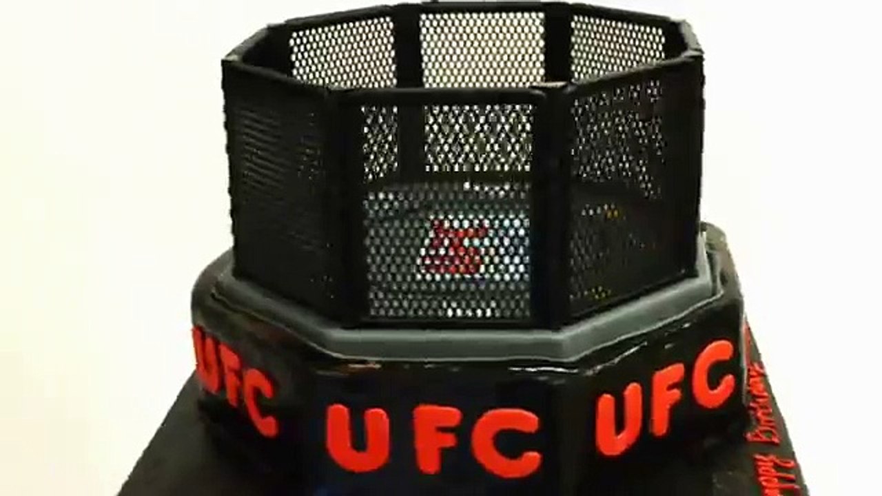 UFC Custom Cake Cage - Fighters cake - Las Vegas Cakes