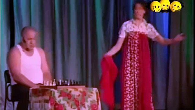 ЗАЛ ТРЯСЁТСЯ ОТ СМЕХА!!!(01h42m43s-01h43m13s)