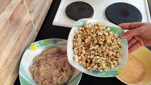 Пожарские котлеты. Куриные котлеты от моей дочки!