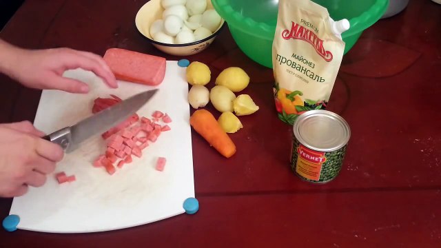 Рецепт салата оливье. Салат оливье с мясом