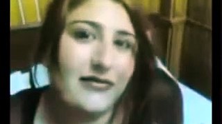 Pakistani Pakhton Actress Seemi Khan with Her Boy friend In Private Hotel room scandal Leaked video 2016