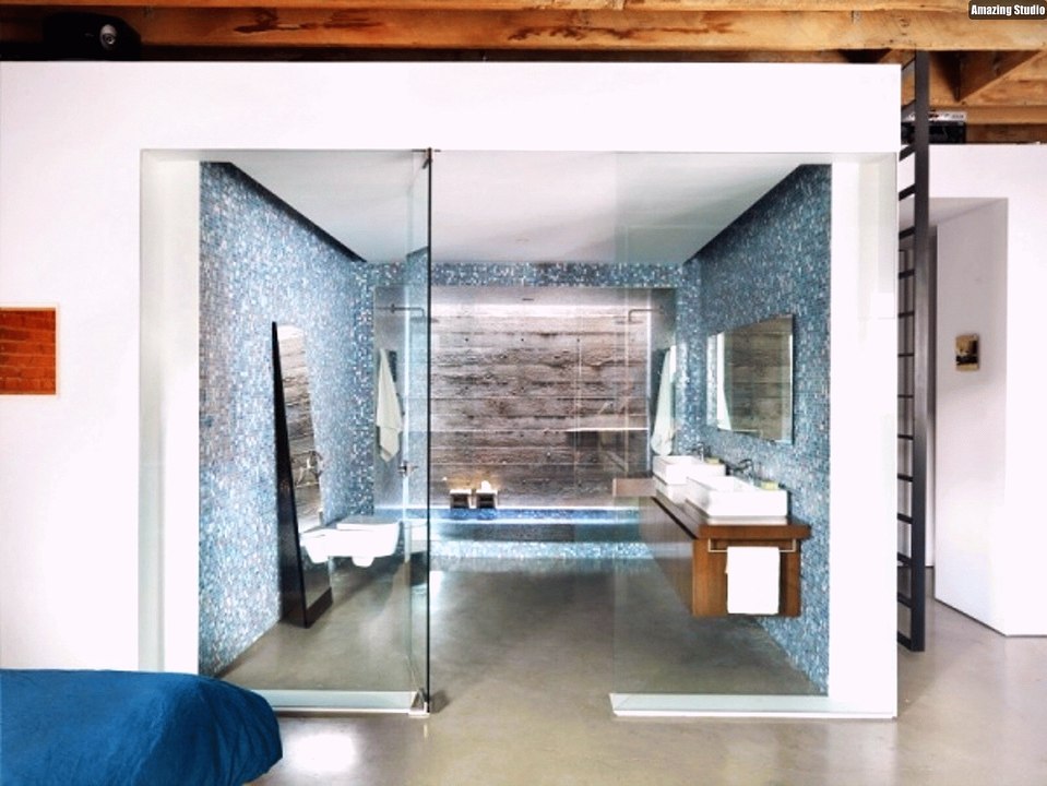 Appartement Restaurierung Omer Arbel Modernes Badezimmer Blaue Mosaik